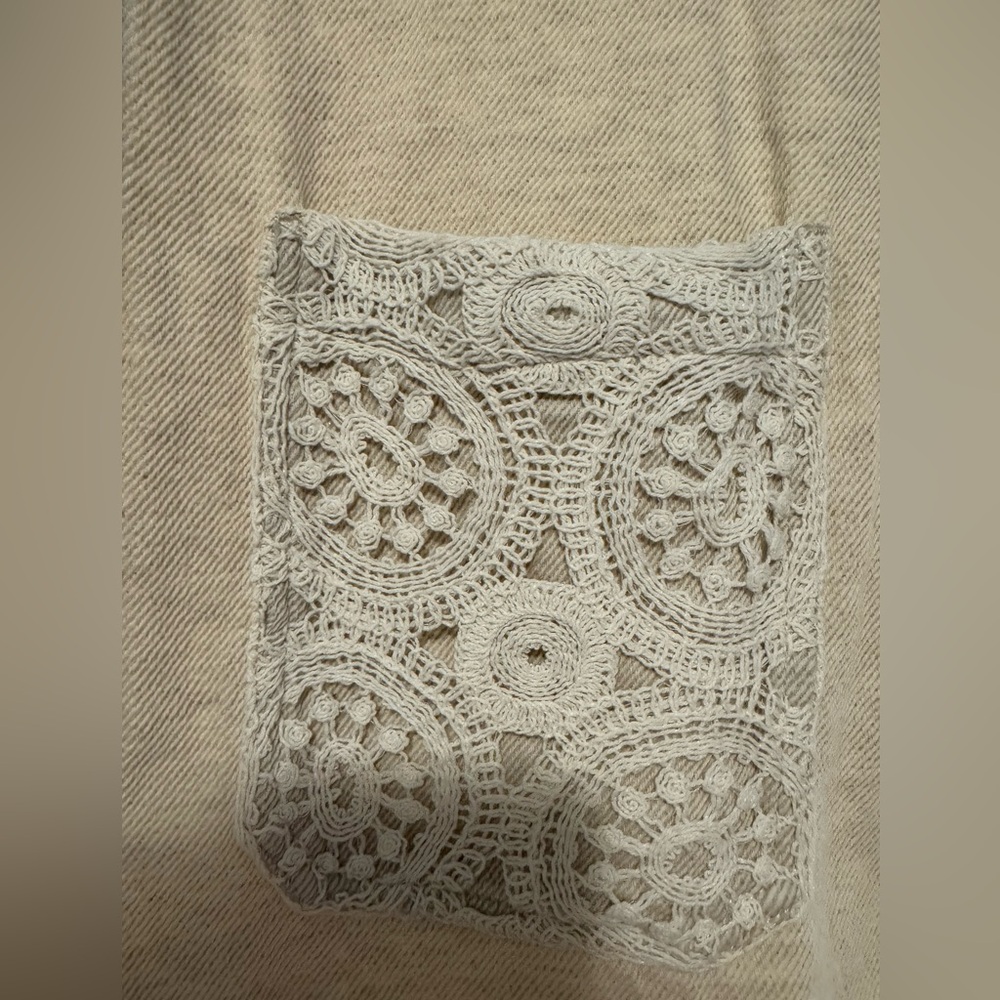 Rodebjer Shacket W/ Crocheted Pocket - Picture 5 of 10